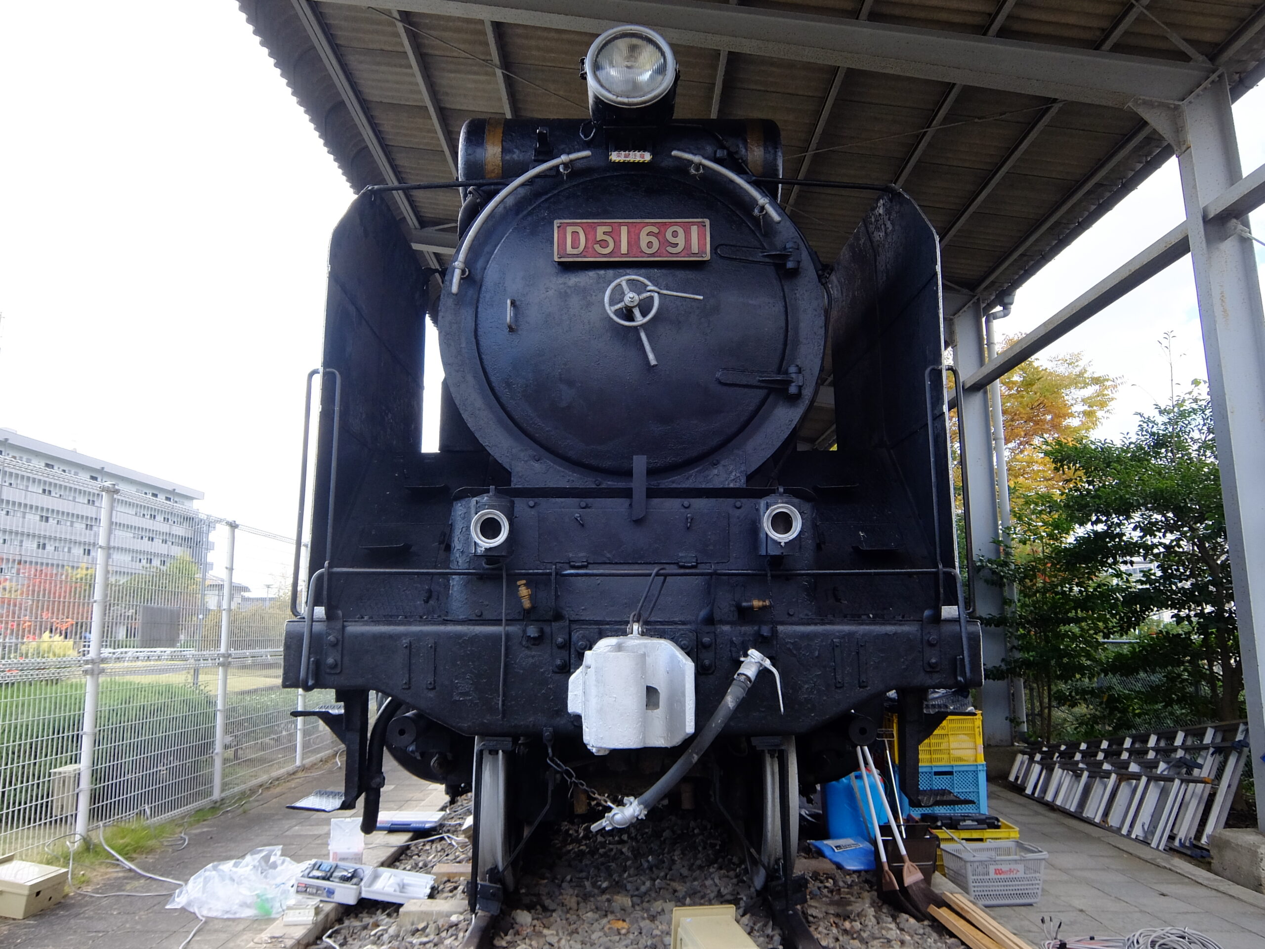 天理駅徒歩3分】D51 691号機+オハ61 930【田井庄池公園】 | 椿